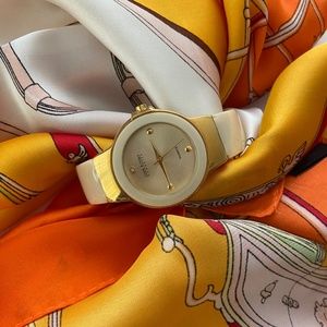 Vintage Joan Rivers Classic Hinged creamBracelet Watch